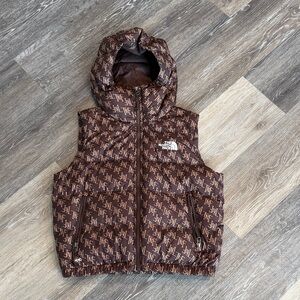 Excellent condition TNF down vest